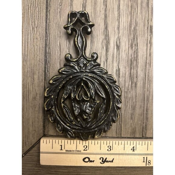 Vintage Ornate Brass Trivets Set Of 2 - Picture 4 of 5